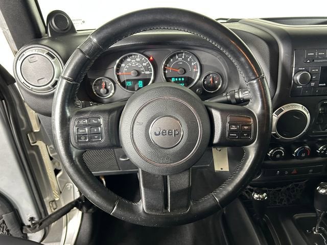 2012 Jeep Wrangler Unlimited Sahara