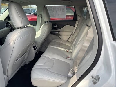 2021 Jeep Cherokee Latitude Lux