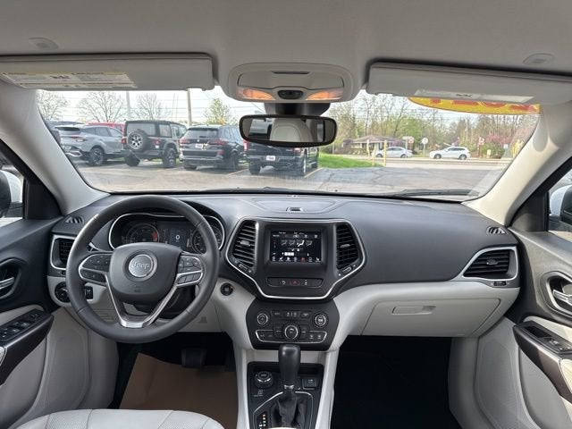 2021 Jeep Cherokee Latitude Lux