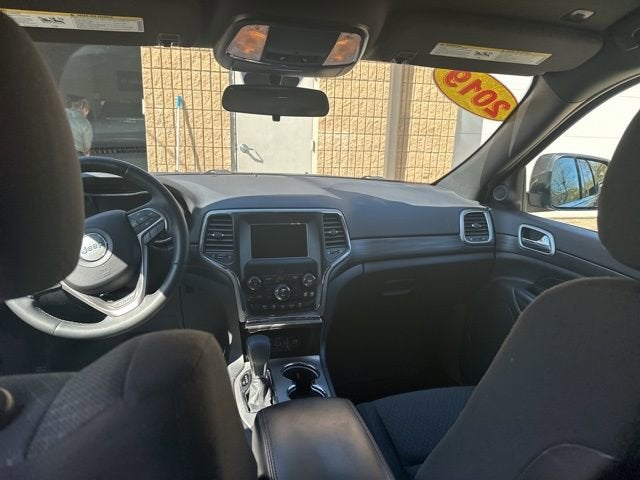 2019 Jeep Grand Cherokee Laredo E