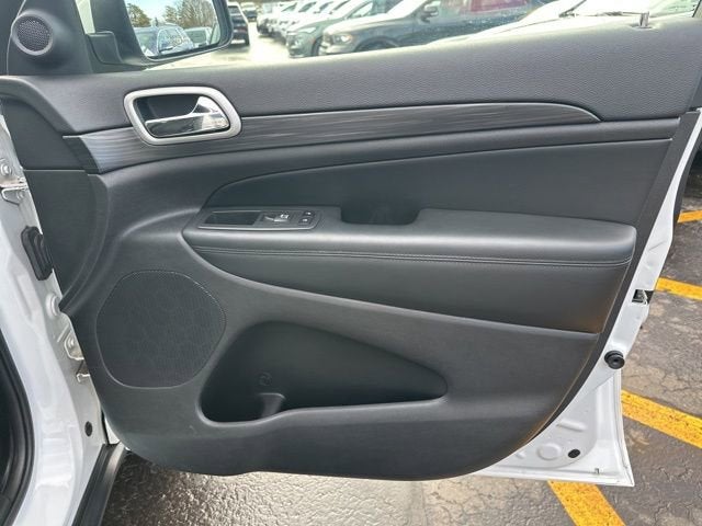 2019 Jeep Grand Cherokee Laredo E