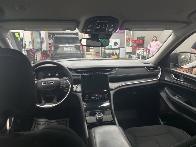 2023 Jeep Grand Cherokee Laredo