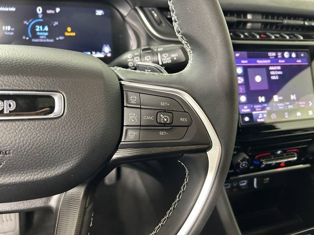 2025 Jeep Grand Cherokee Laredo X