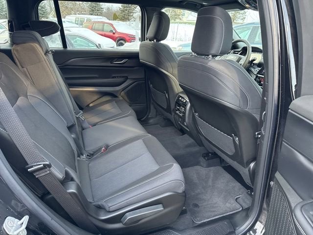 2025 Jeep Grand Cherokee L Laredo X