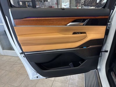 2023 Jeep Grand Wagoneer L Series III