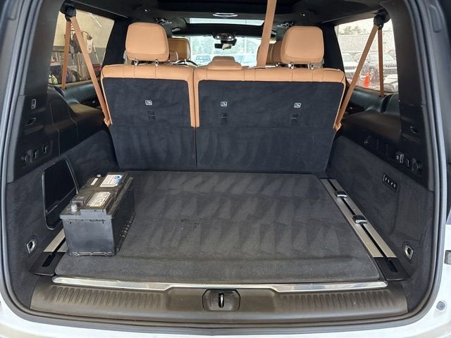 2023 Jeep Grand Wagoneer L Series III