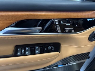 2023 Jeep Grand Wagoneer L Series III