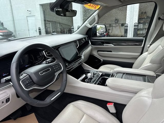 2022 Jeep Wagoneer Series II