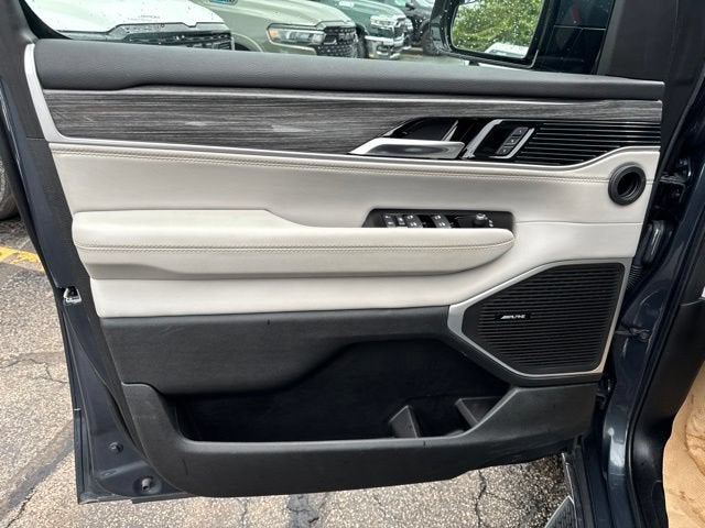 2022 Jeep Wagoneer Series II