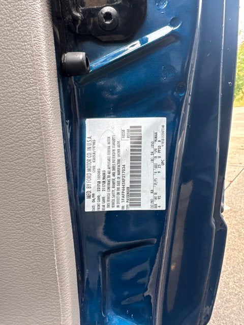 1999 Ford Mustang BASE