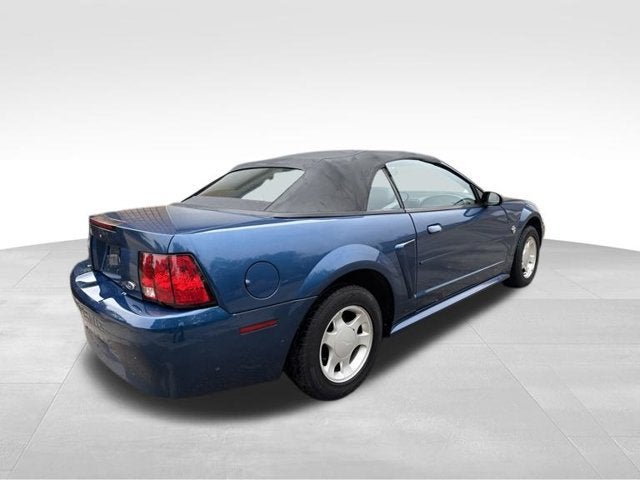 1999 Ford Mustang BASE