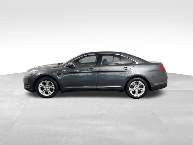 2016 Ford Taurus SEL