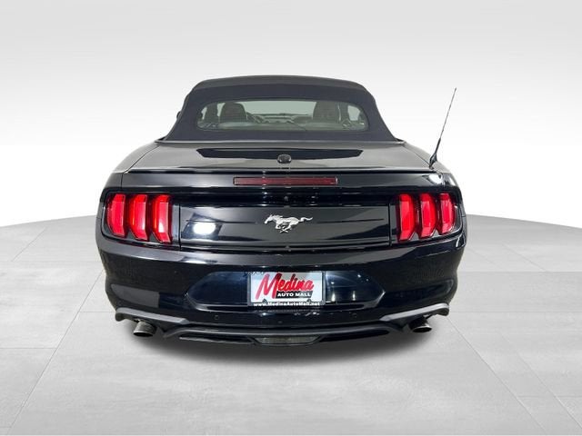 2021 Ford Mustang EcoBoost