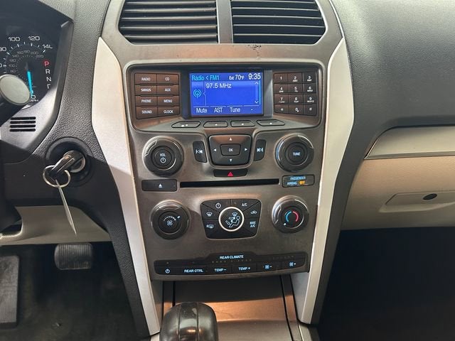 2014 Ford Explorer Base