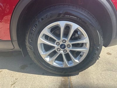 2020 Ford Escape SE