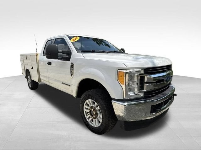 2017 Ford Super Duty F-250 SRW XLT