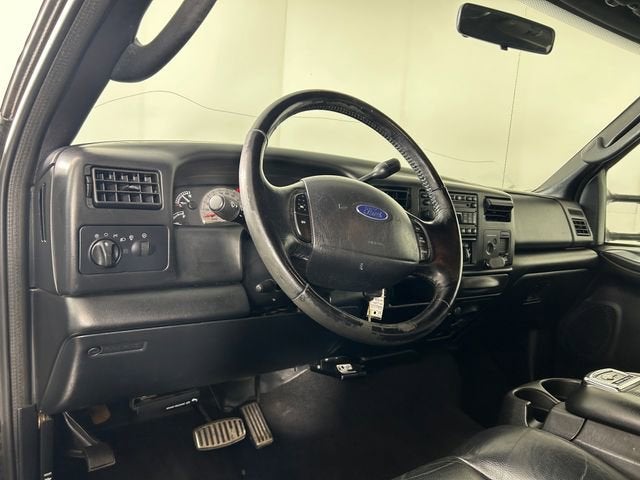 2004 Ford Super Duty F-250 XL