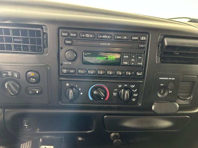 2004 Ford Super Duty F-250 XL