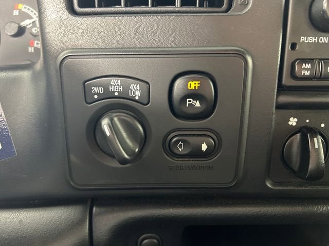 2004 Ford Super Duty F-250 XL