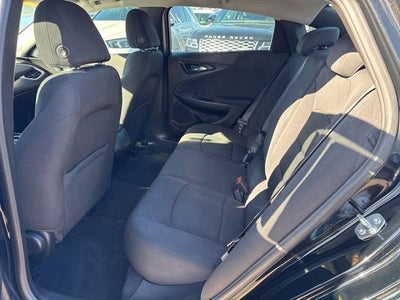 2022 Chevrolet Malibu LS