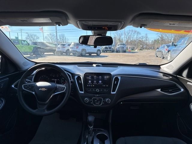 2022 Chevrolet Malibu LS