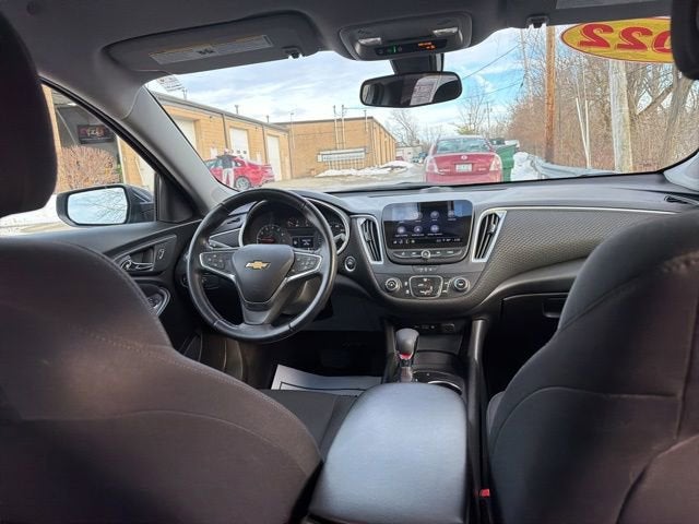 2022 Chevrolet Malibu RS