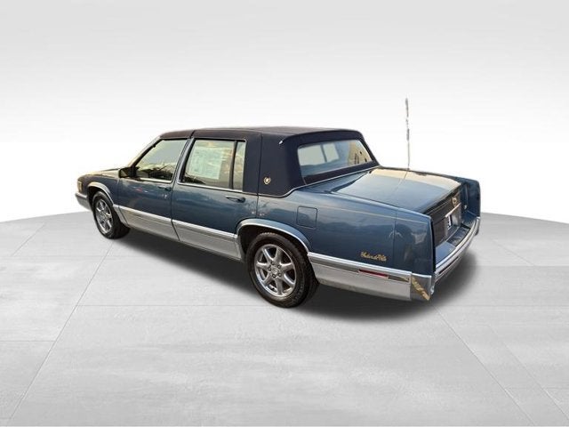 1993 Cadillac Deville Base