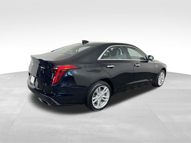 2023 Cadillac CT4 Luxury