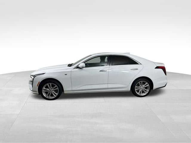 2022 Cadillac CT4 Luxury