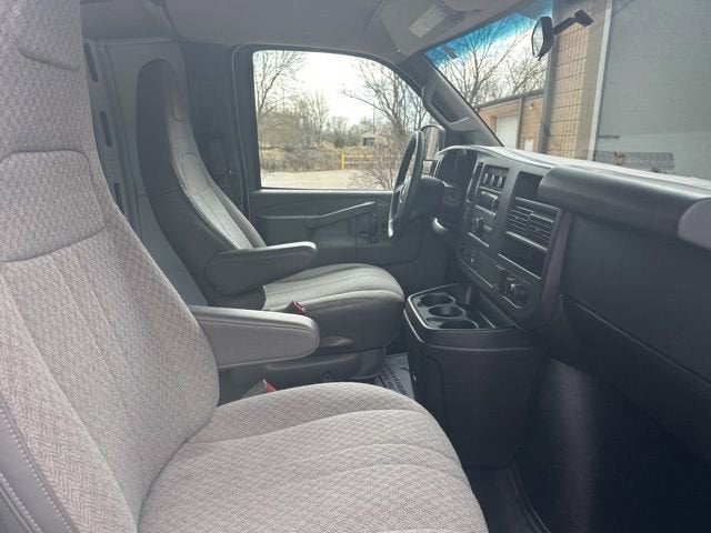 2017 Chevrolet Express Cargo 2500 CARGO