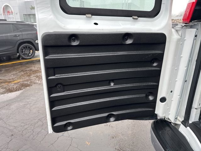 2024 Chevrolet Express Cargo 2500 WT