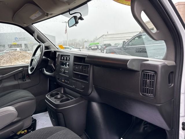 2024 Chevrolet Express Cargo 2500 WT