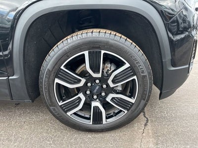 2021 GMC Acadia SLT