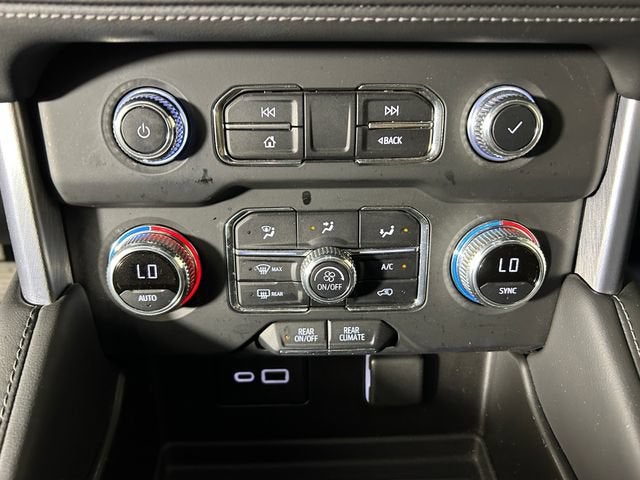 2022 GMC Yukon SLE