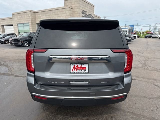 2022 GMC Yukon SLT