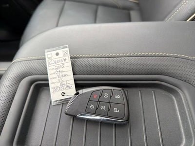 2023 GMC Yukon XL SLT