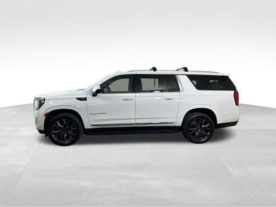 2023 GMC Yukon XL SLT