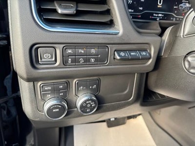 2023 GMC Yukon XL AT4