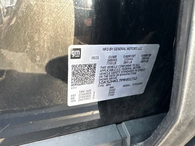 2023 GMC Yukon XL AT4