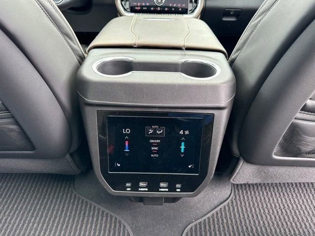 2025 GMC Yukon XL Denali Ultimate