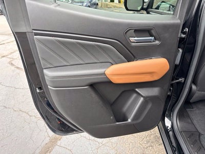 2023 GMC Canyon 4WD AT4