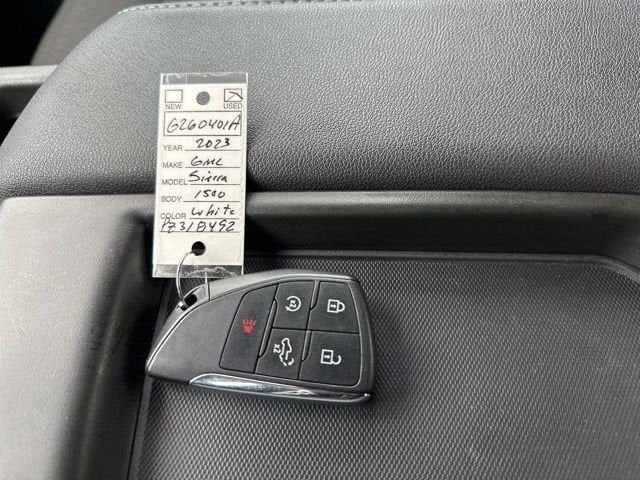 2023 GMC Sierra 1500 Elevation