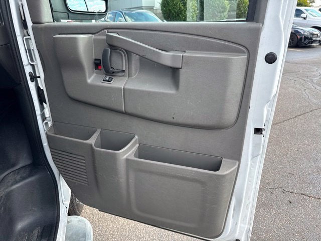 2025 GMC Savana Cargo Work Van