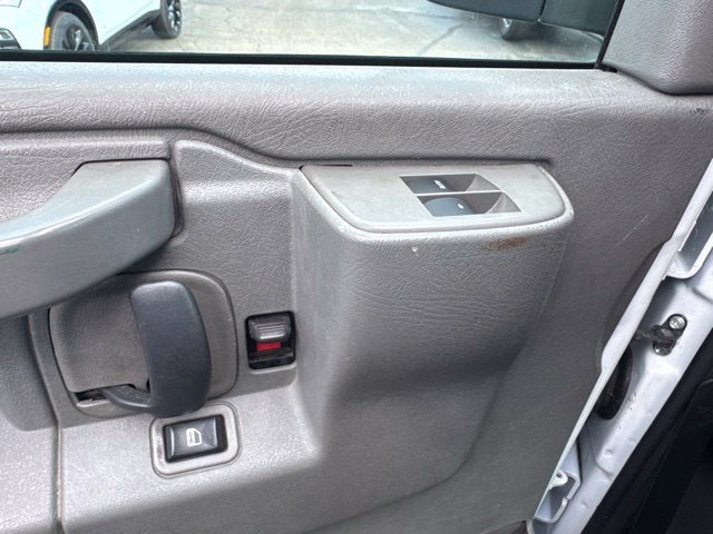 2025 GMC Savana Cargo Work Van