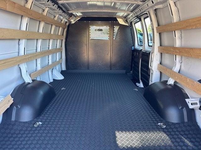 2025 GMC Savana Cargo Work Van