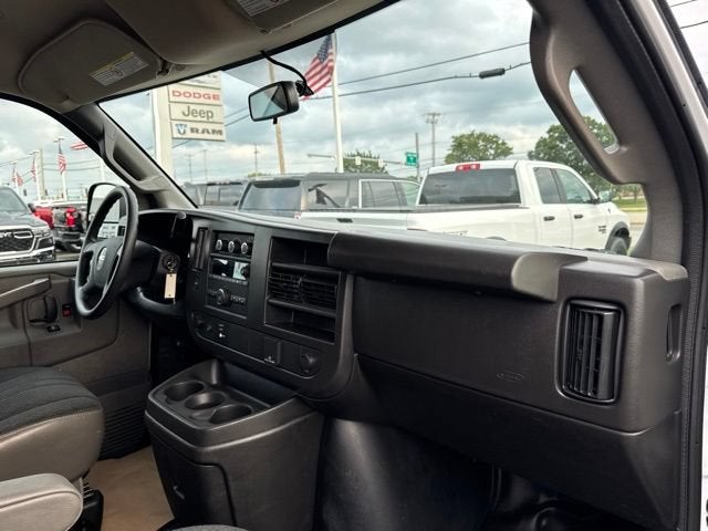 2025 GMC Savana Cargo Work Van