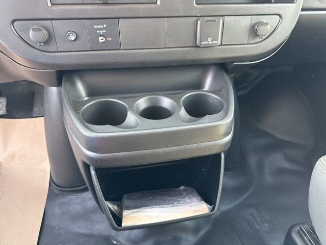 2016 GMC Savana Cargo 3500 CARGO