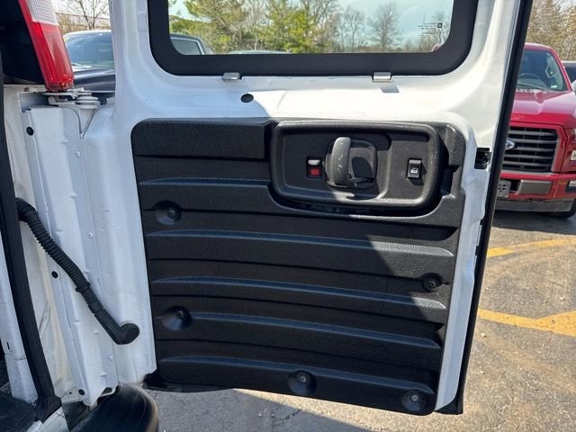 2016 GMC Savana Cargo 3500 CARGO