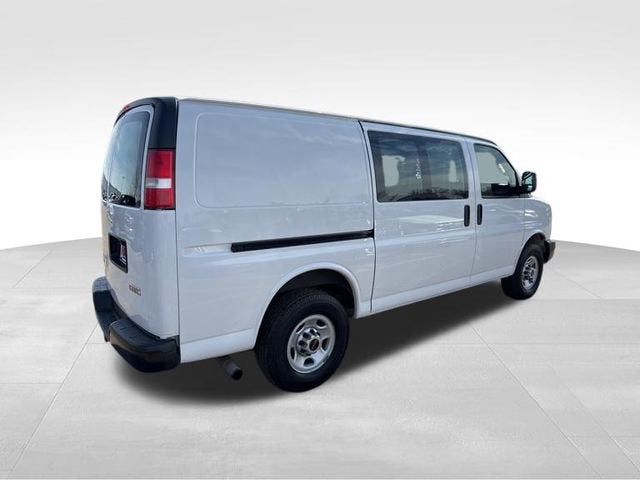 2016 GMC Savana Cargo 3500 CARGO