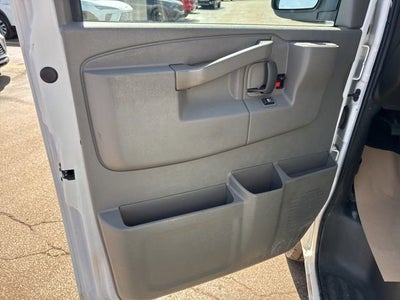 2016 GMC Savana Cargo 3500 CARGO